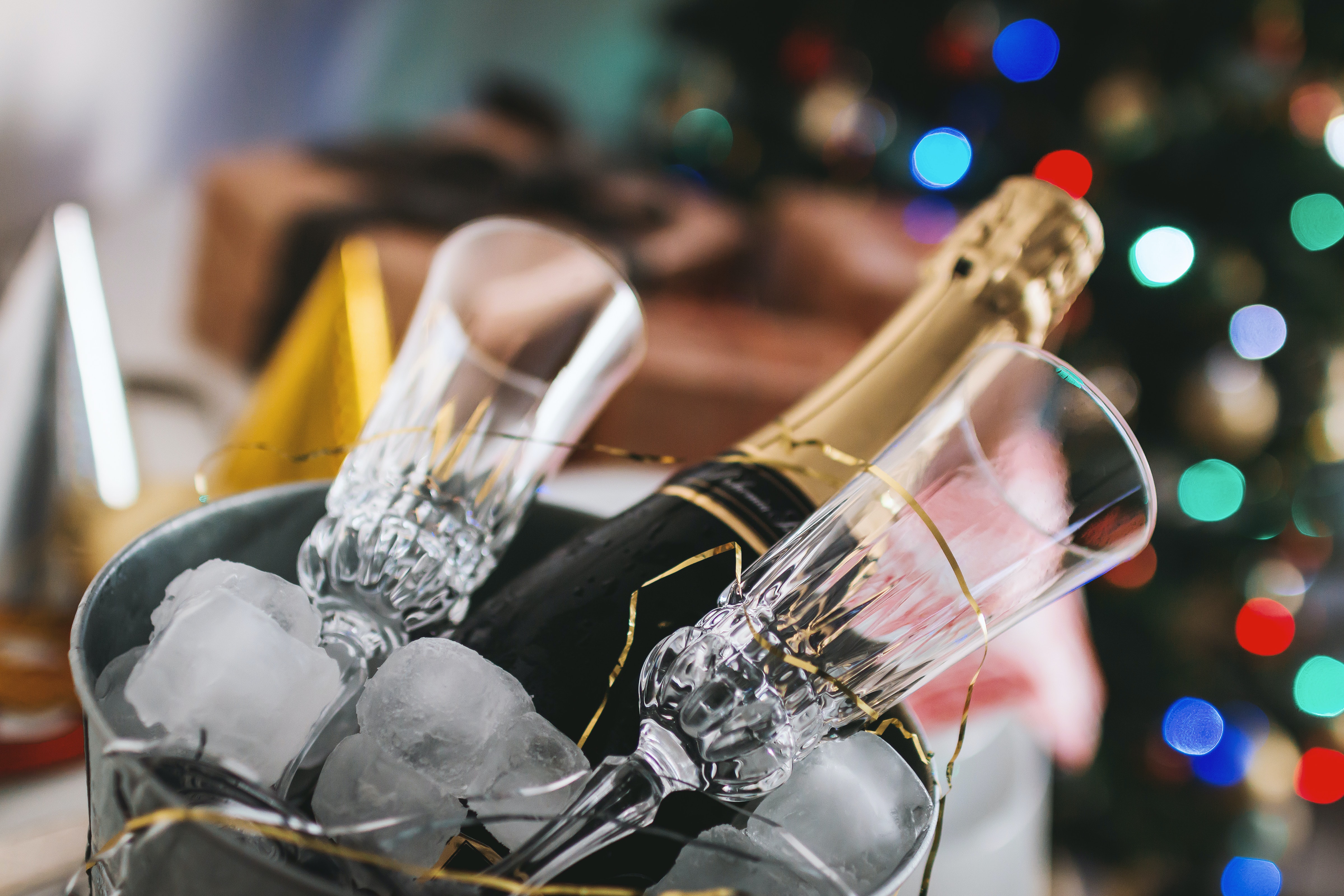 champagne glasses christmas tree