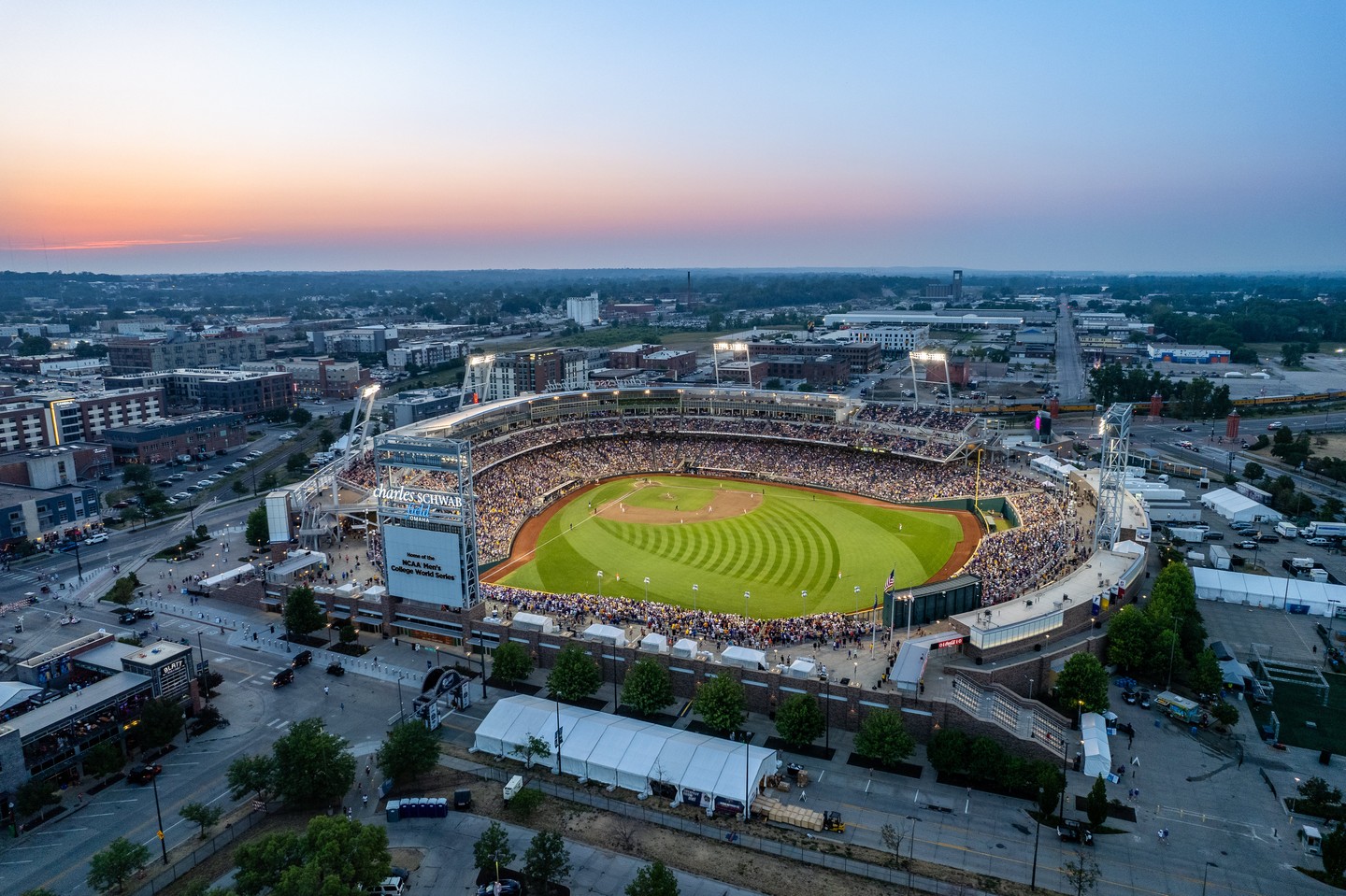 College World Series, Charles Schwab Field