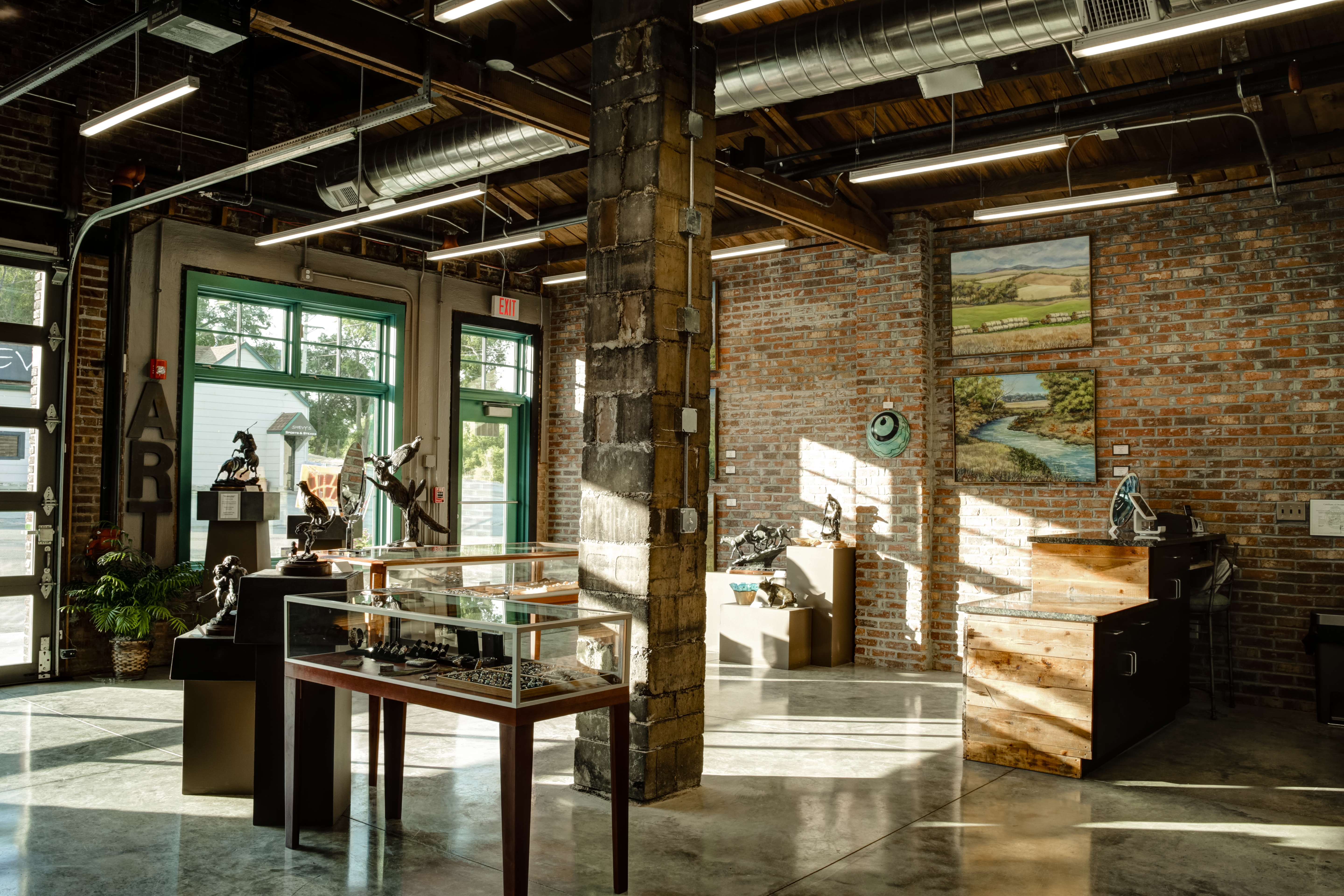 Main Street Studios & Gallery - Elkhorn, NE
