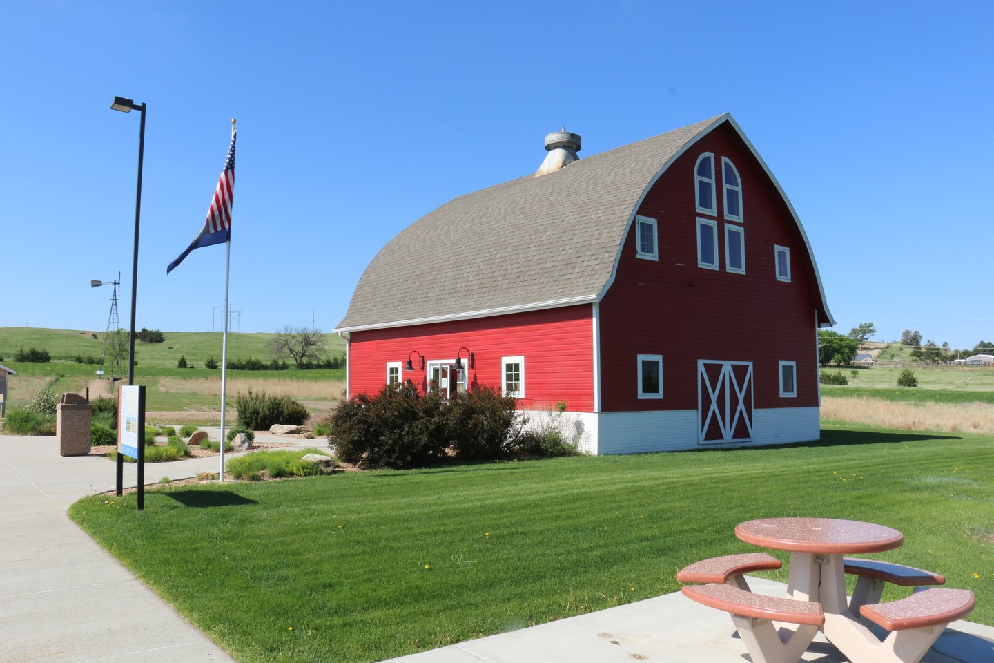 Exterior of the red barn building that houses the Sandhills Journey Scenic Byway Visitor Center.