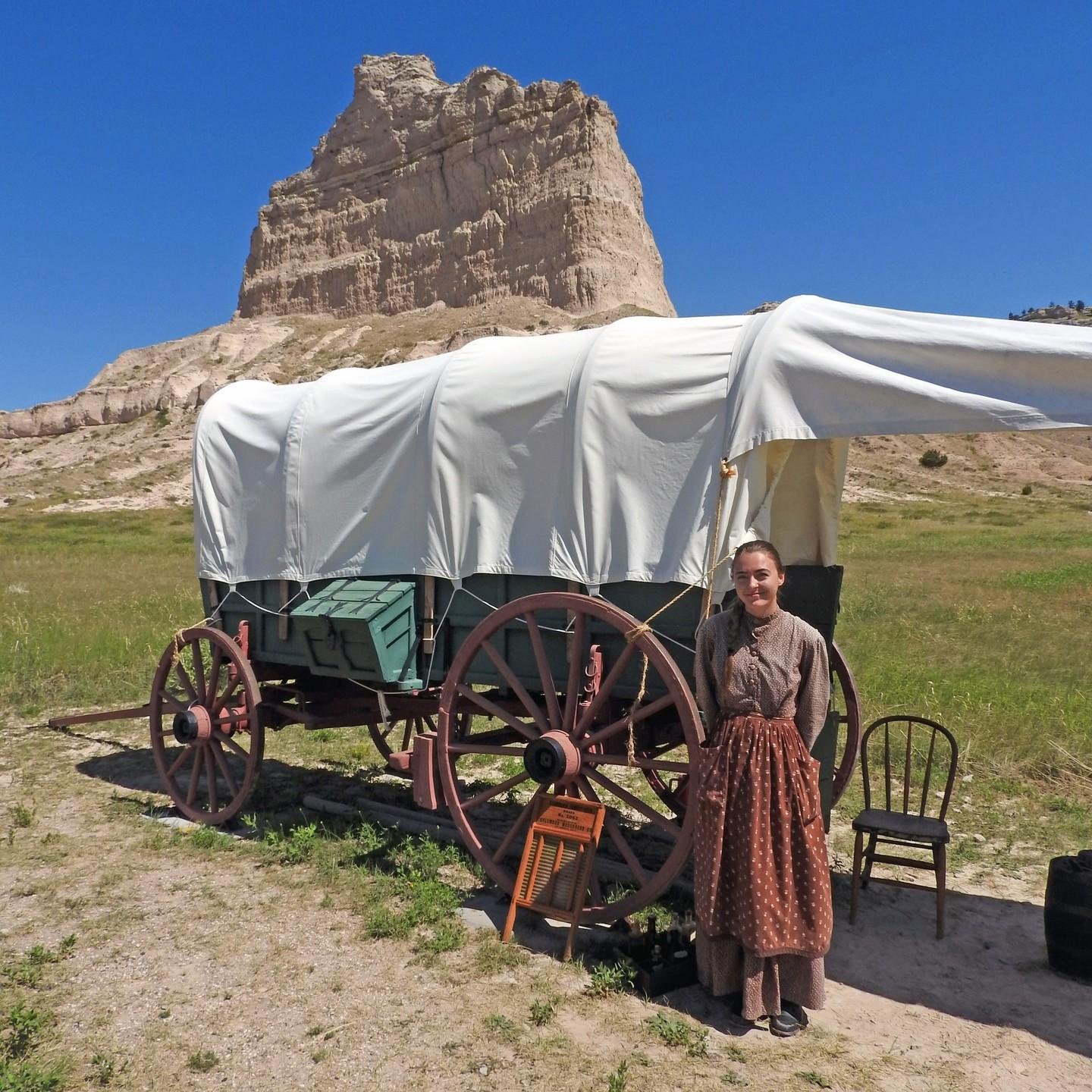 Scotts Bluff National Monument (Photo credit: @scottsbluffnps)