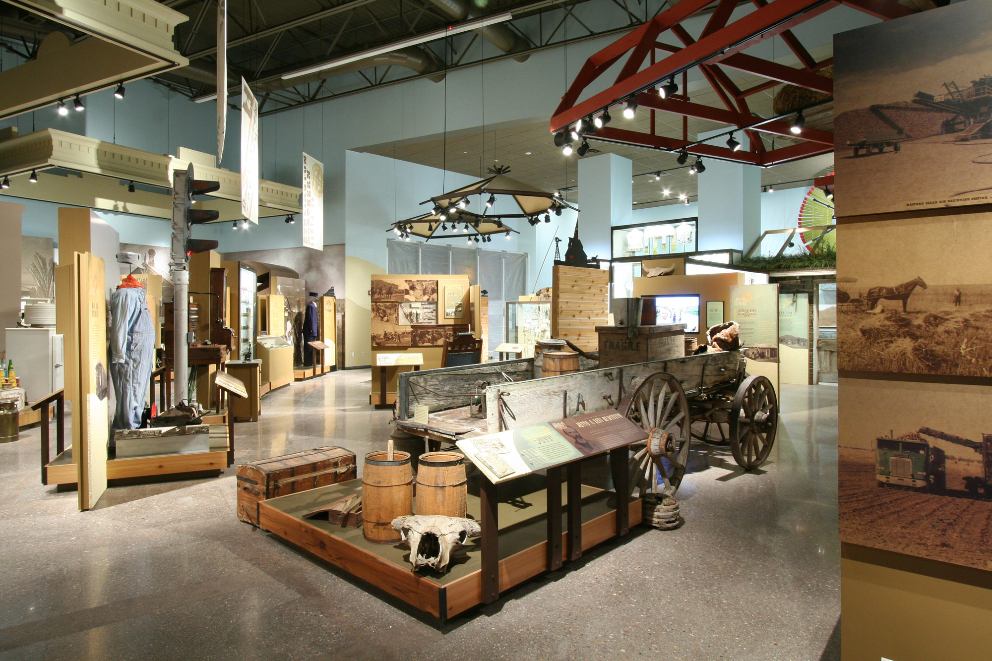 Exhibits and displays inside the Knight Museum and Sandhills Center